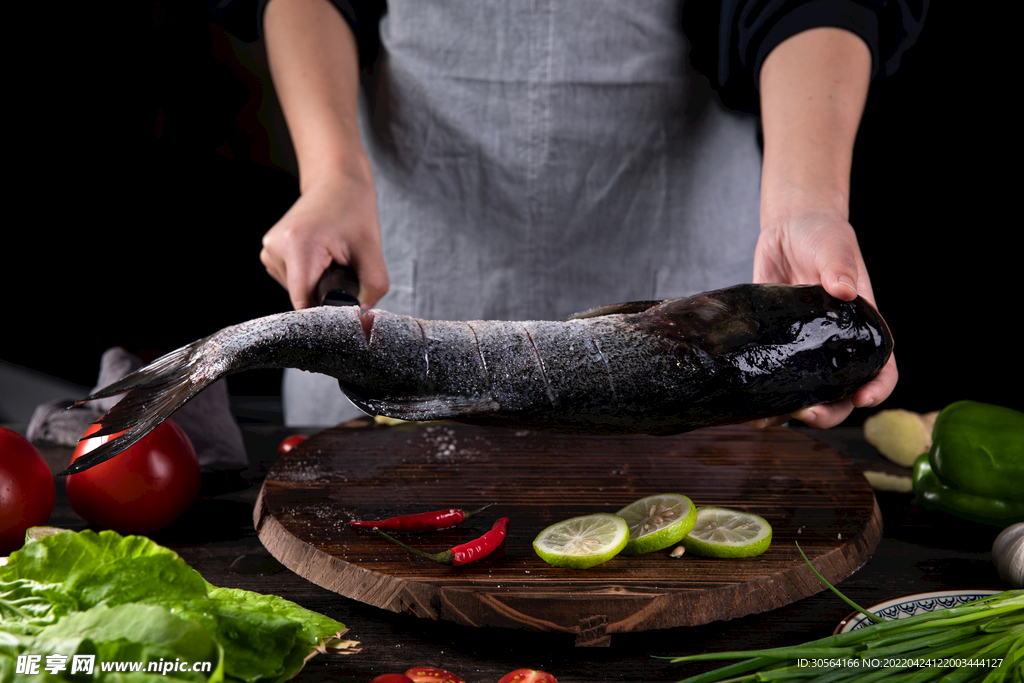 黑鱼草鱼食材