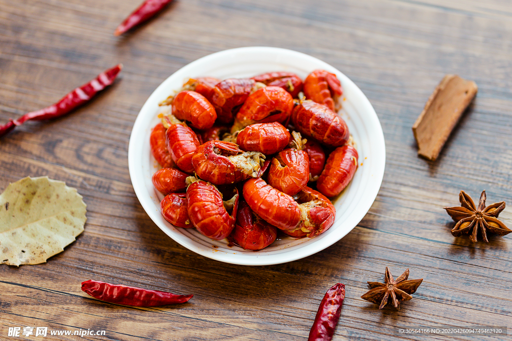 麻辣龙虾尾美食
