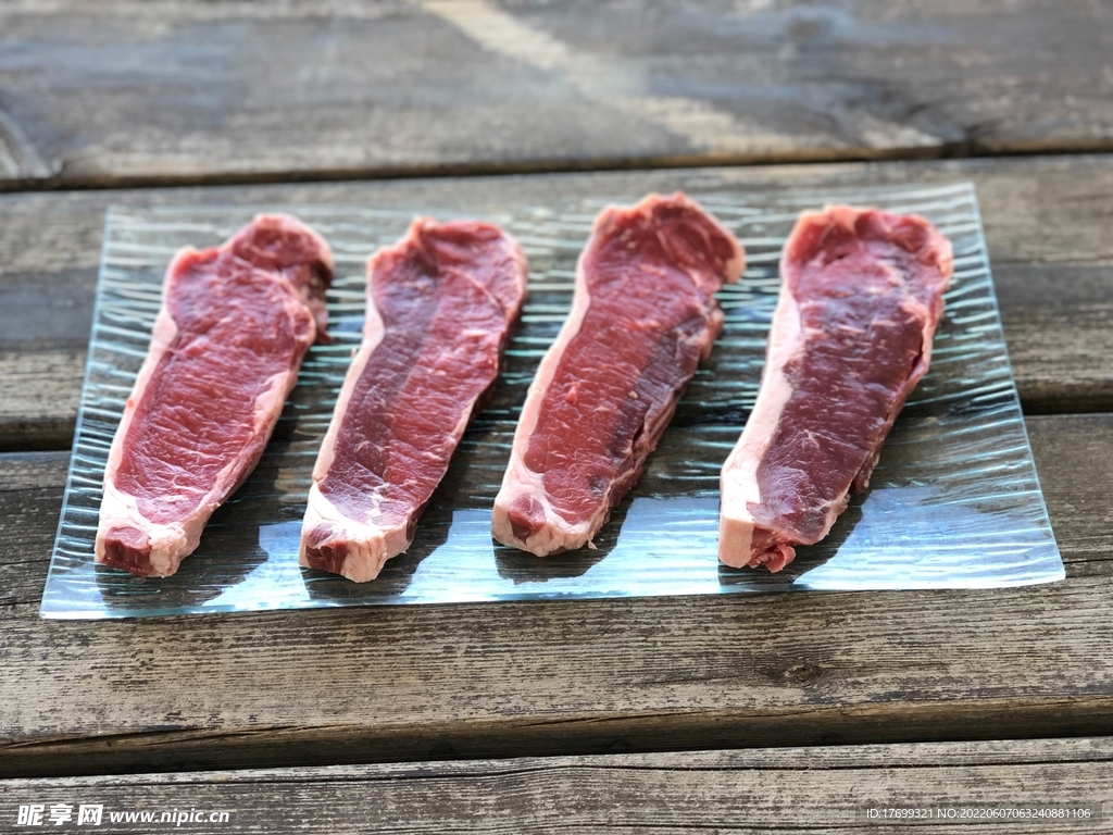 生牛排