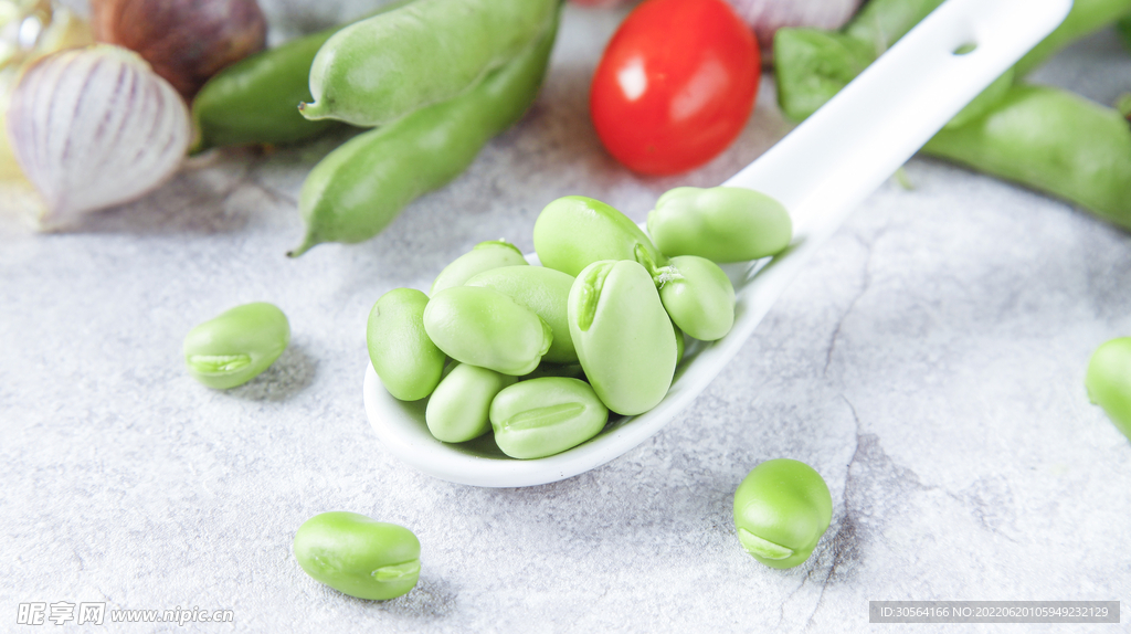 新鲜青豆食材