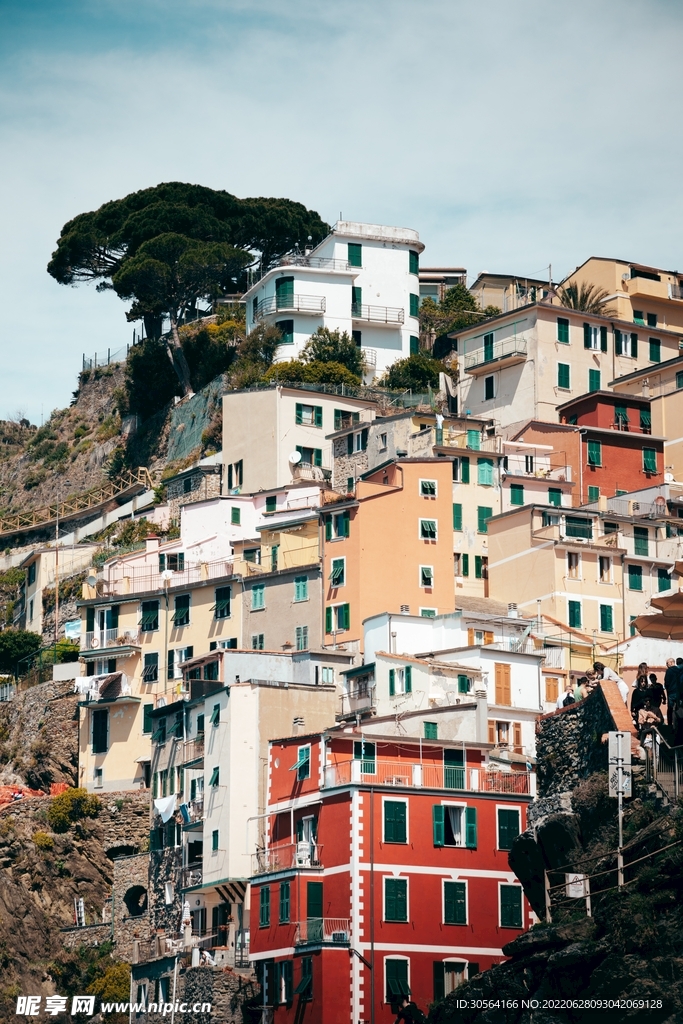 户外拥挤大楼建筑