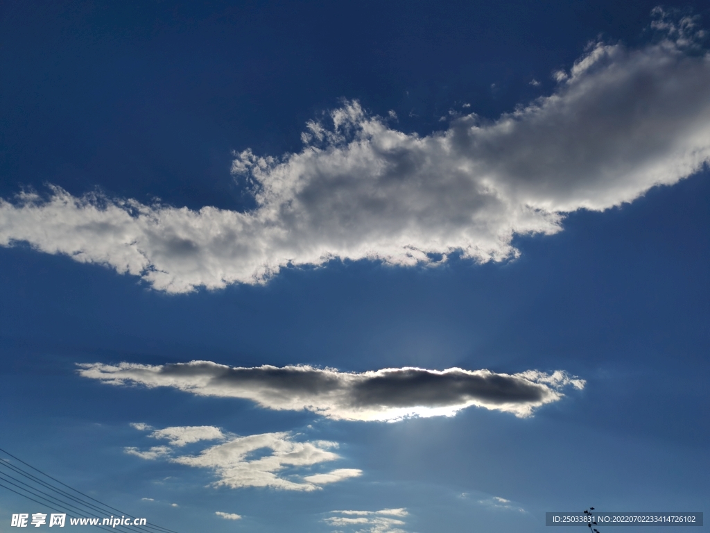 蓝天白云 
