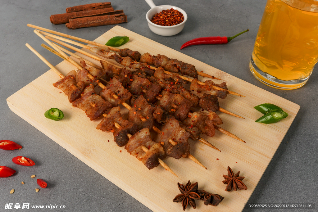 羊肉串图片