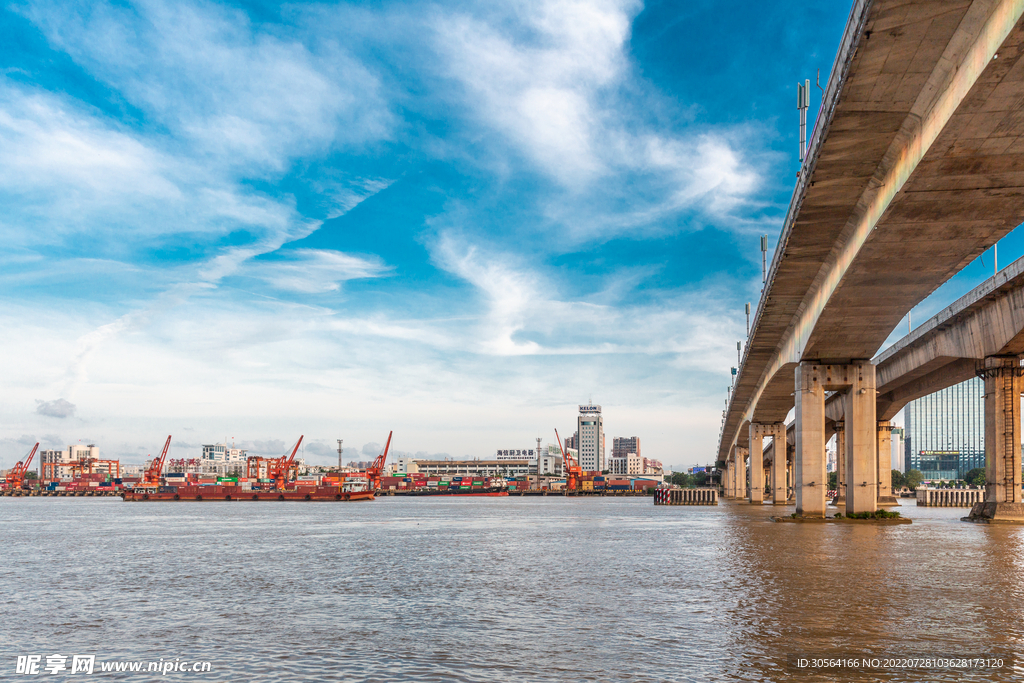 户外城市大桥河流自然