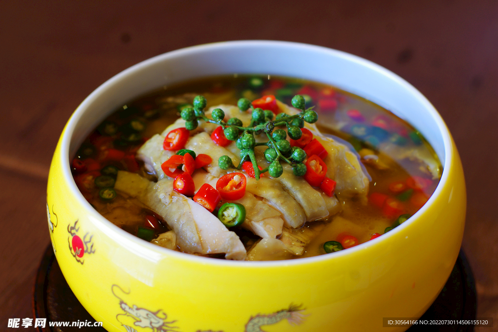 麻辣藤椒鸡美食