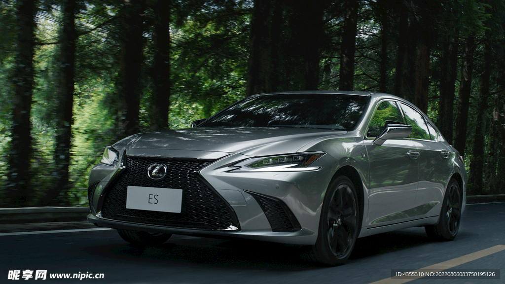 新雷克萨斯ES