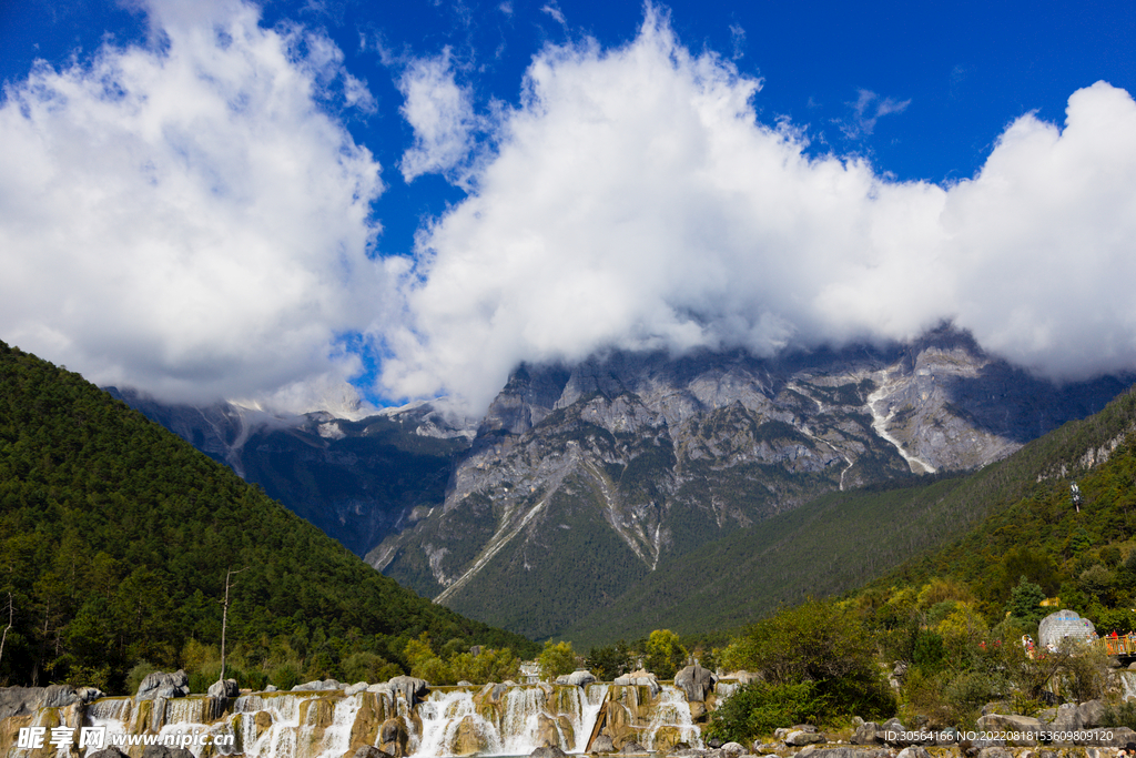 户外山脉山峰自然