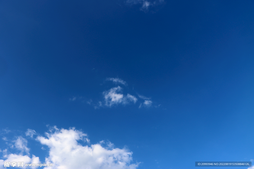 蓝天白云