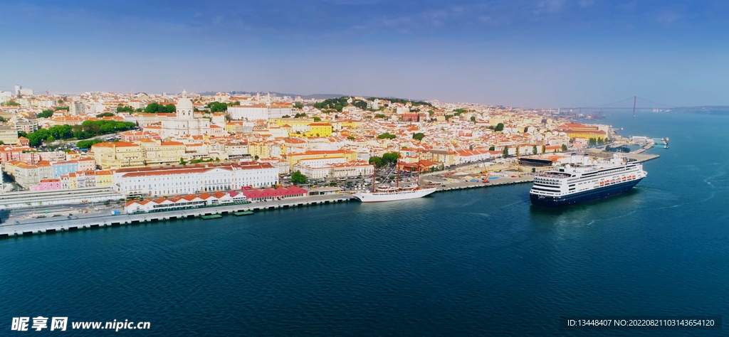 高清航拍外国海滨城市城镇风景