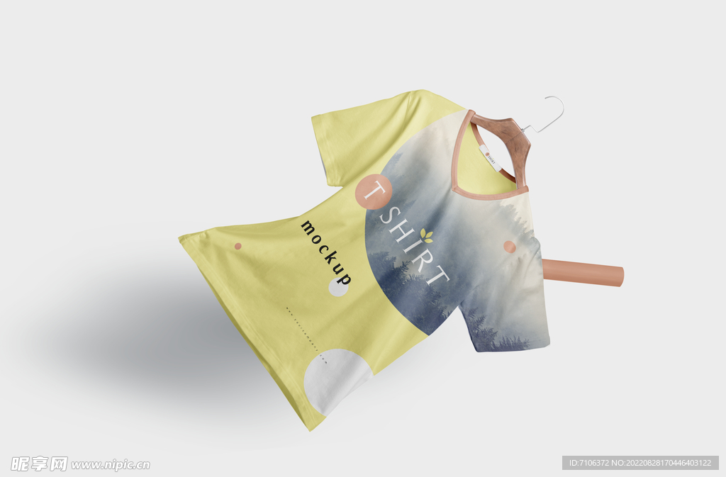 圆领短袖T恤样机