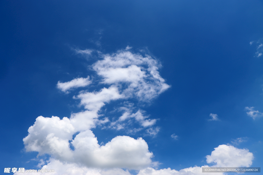 蓝天白云
