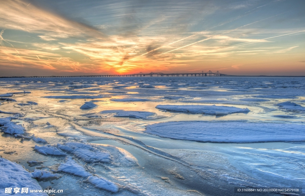 冰海日出