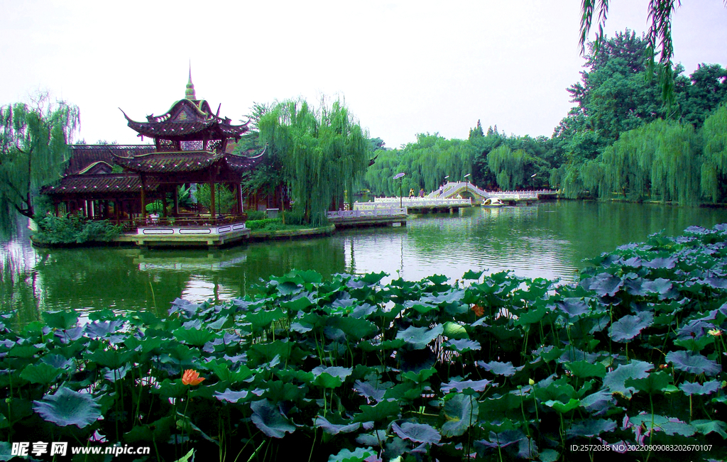 扬州荷花池公园