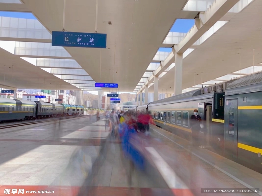 拉萨火车站
