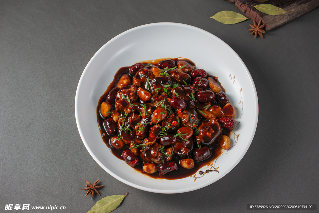 枣香金蒜烧河鳗