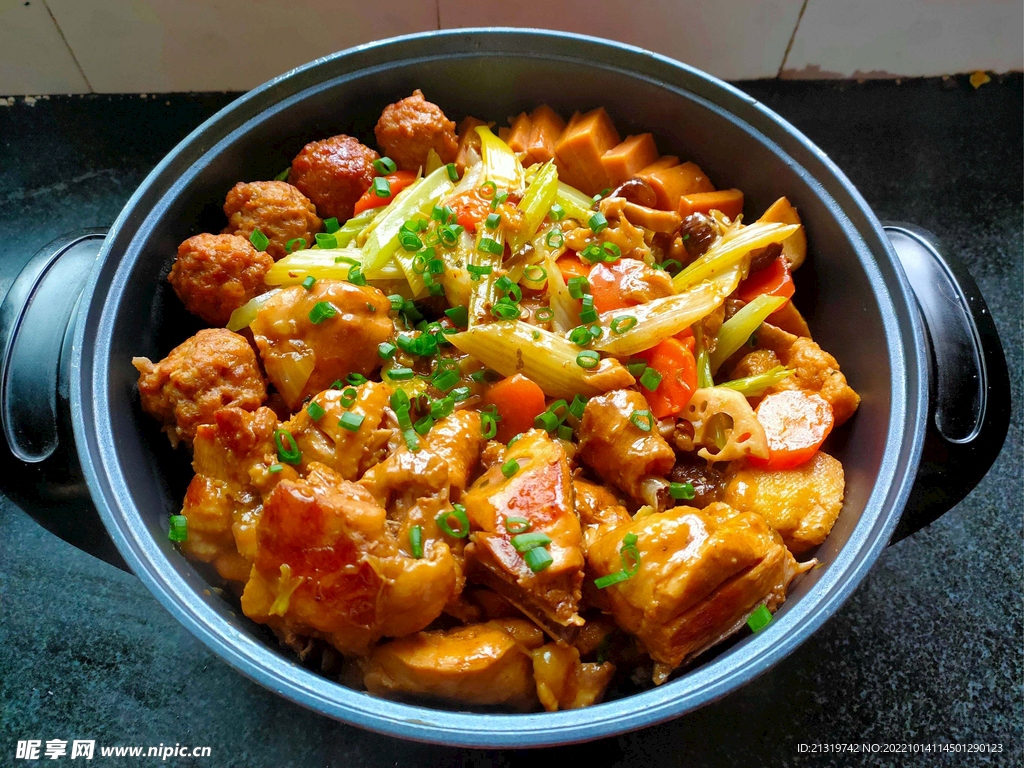 红烧排骨美食图片