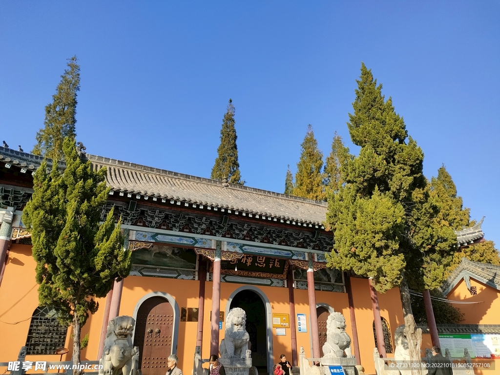 寿县报恩寺大殿