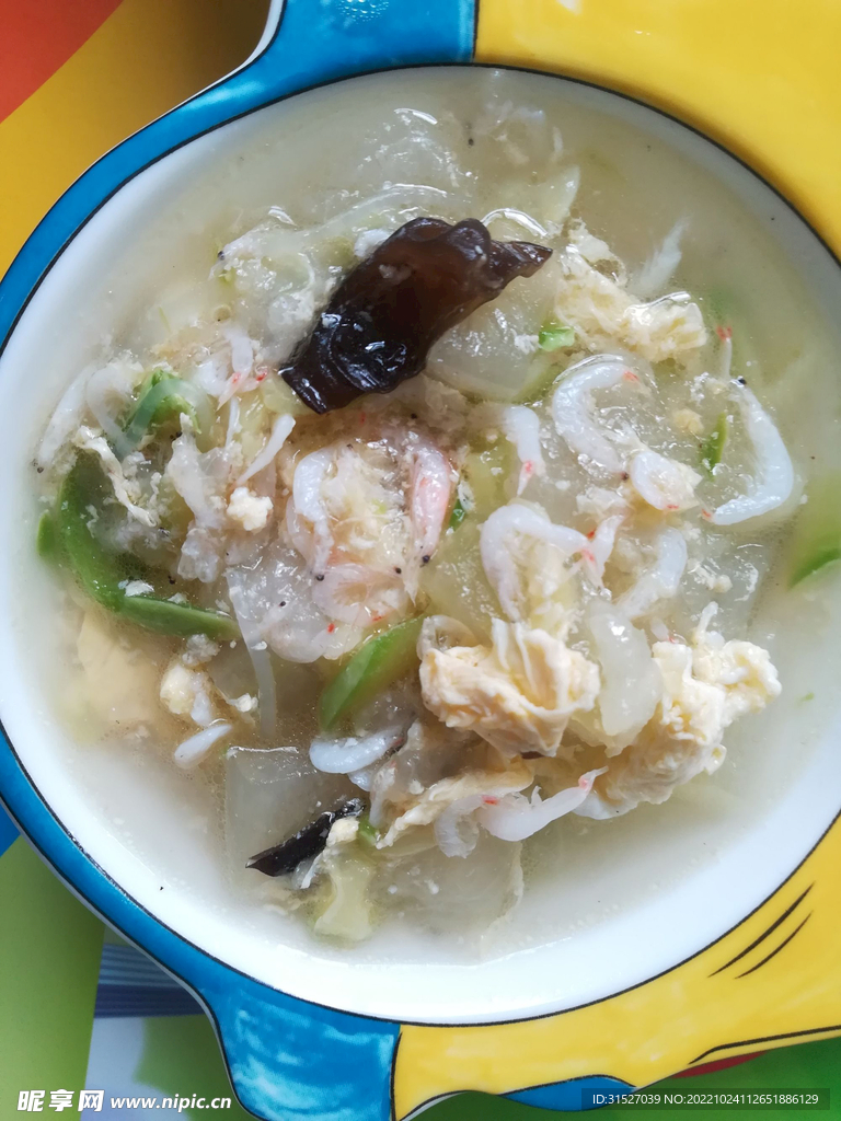 海米冬瓜俯拍图