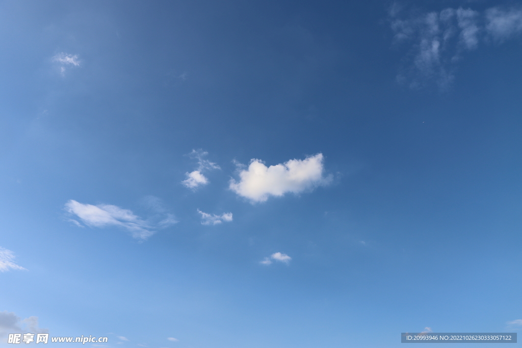 蓝天白云