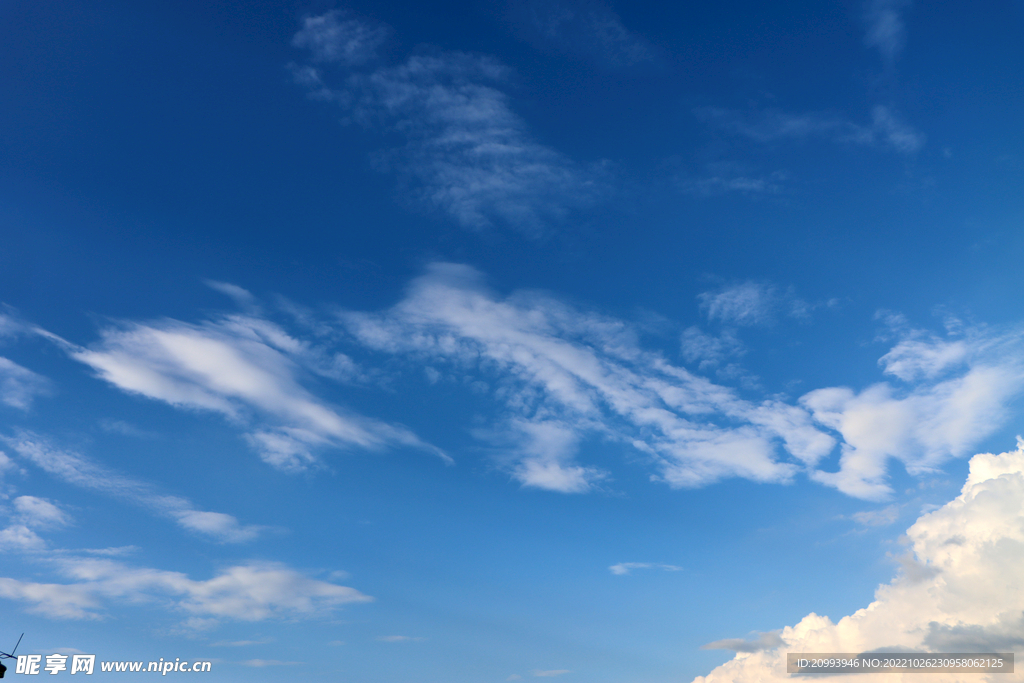 蓝天白云
