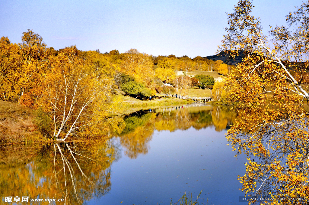 乌兰布统公主湖