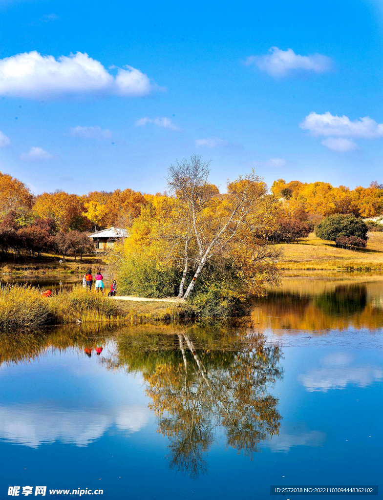 乌兰布统公主湖