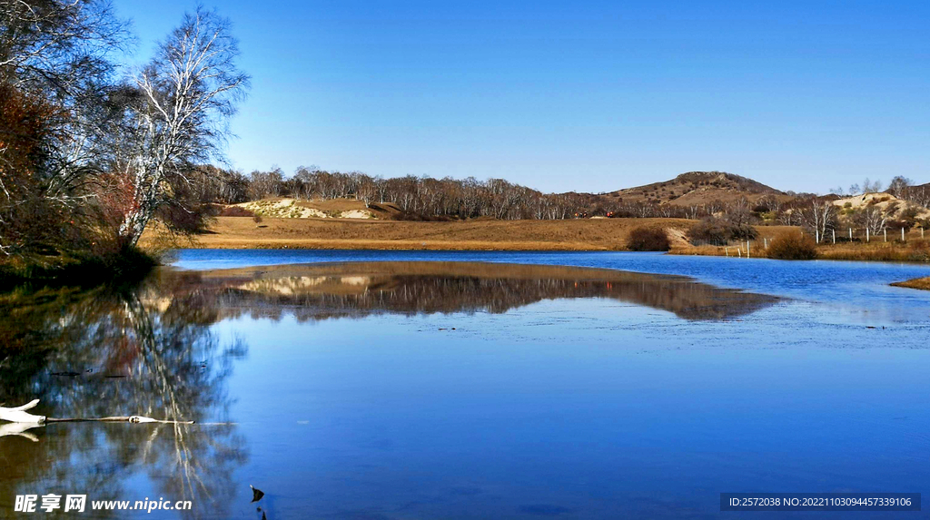 乌兰布统公主湖