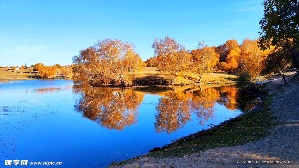 乌兰布统公主湖