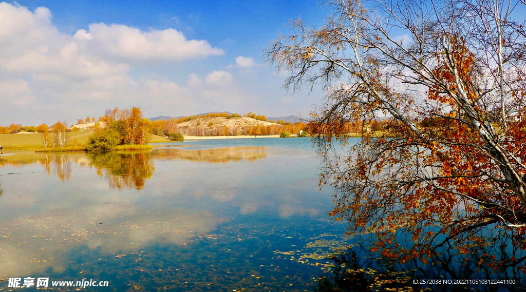 乌兰布统公主湖