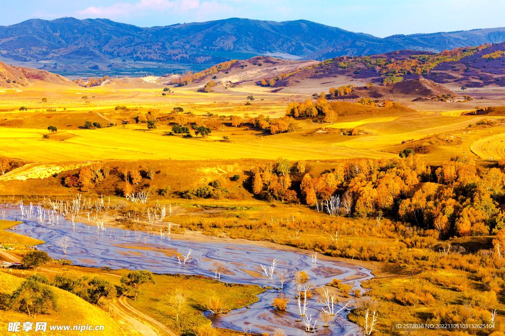 内蒙乌兰布统草原