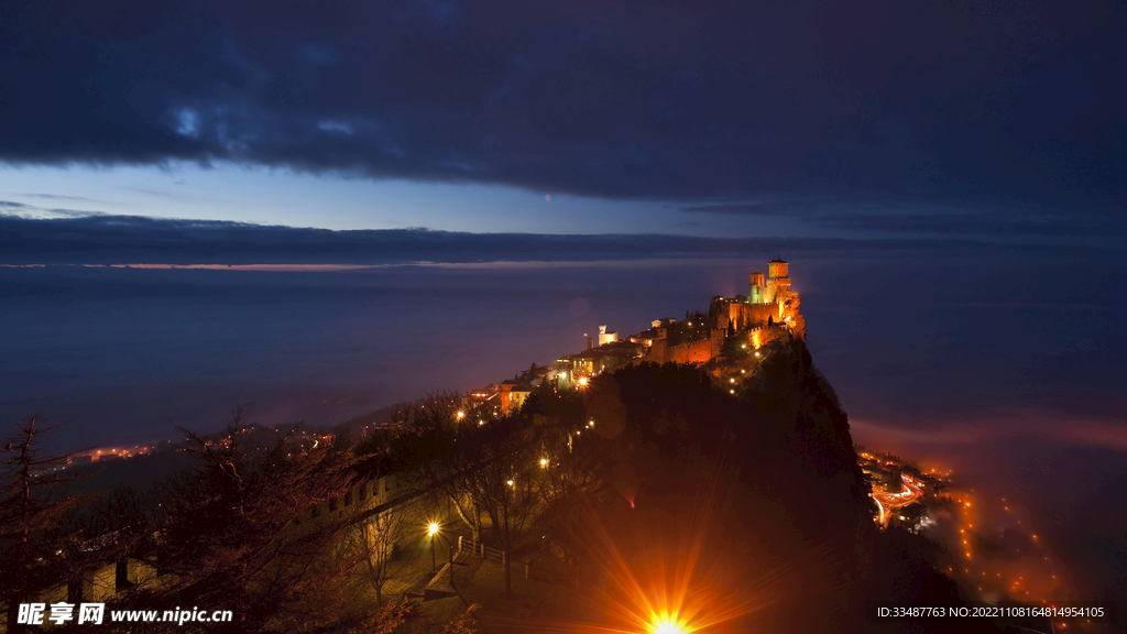 圣马力诺历史中心及蒂塔诺山  