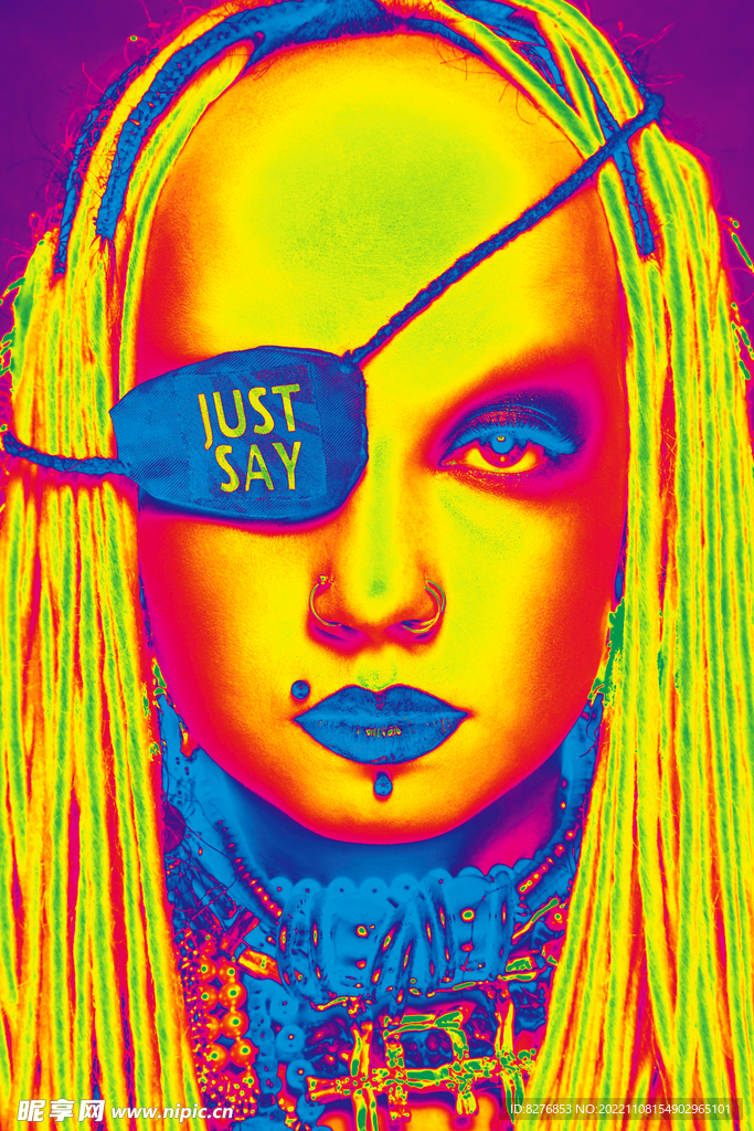 赛博朋克风独眼女人