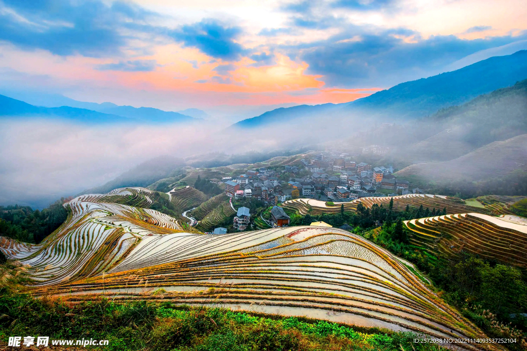 龙胜龙脊梯田风光