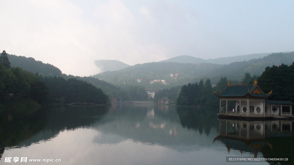 庐山天池摄影图