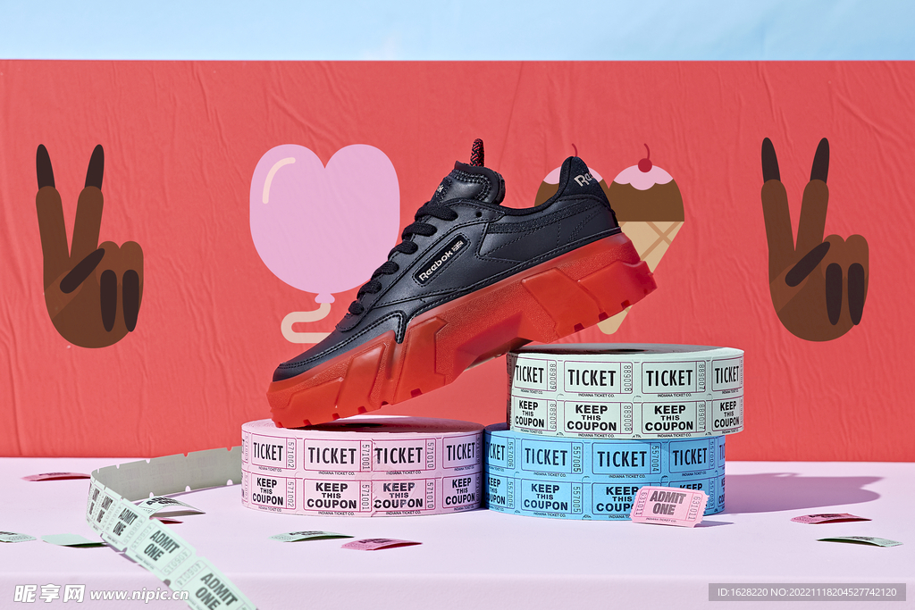 REEBOK 休闲 运动旅游鞋