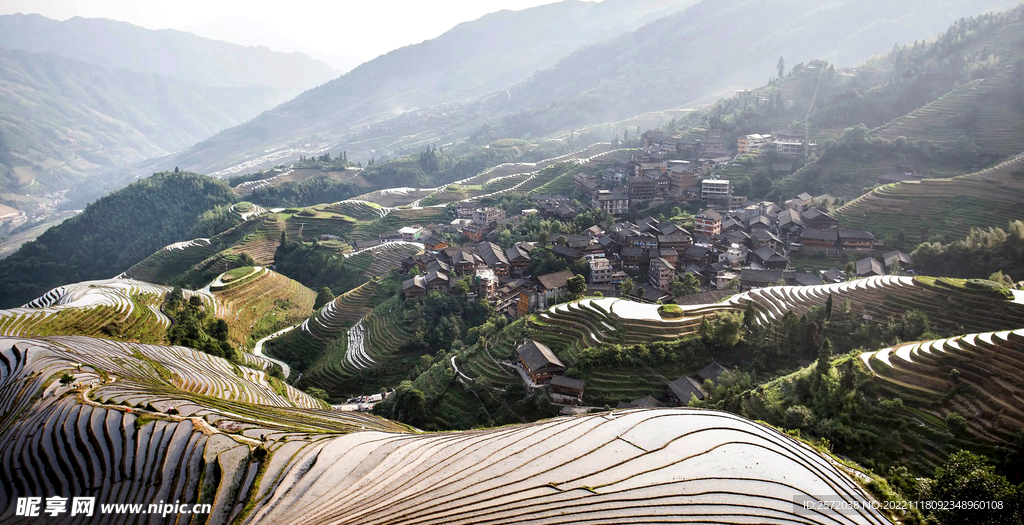龙胜龙脊梯田风光