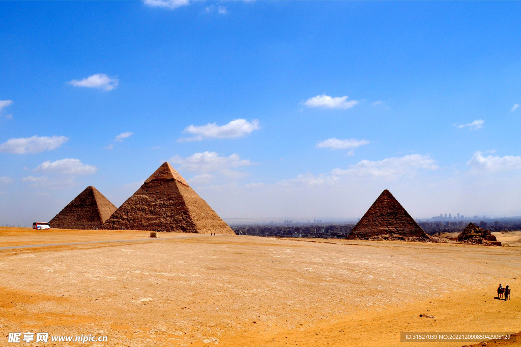 壮观的埃及金字塔