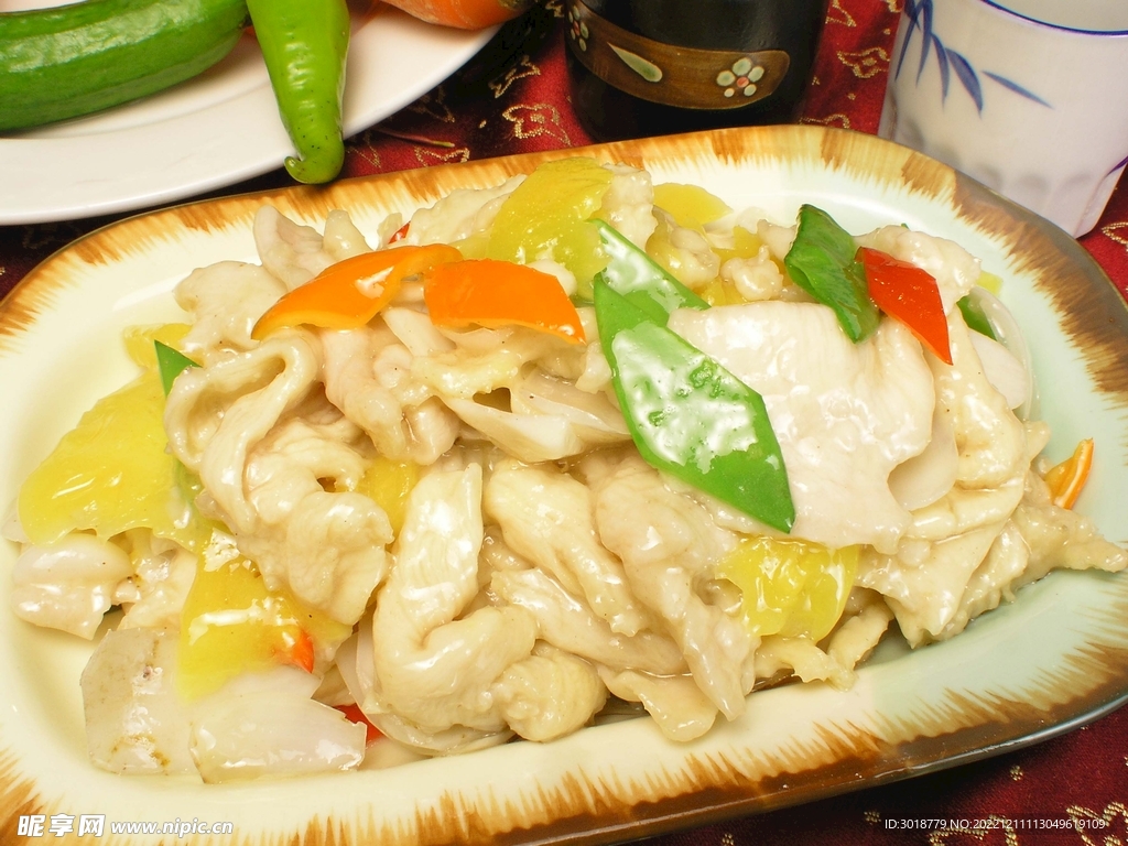 鲜菠百合炒鸡柳