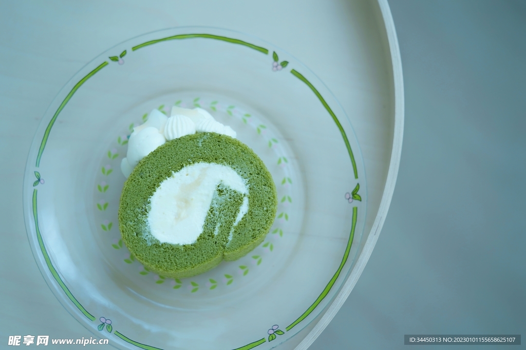 斑斓榴莲蛋糕卷