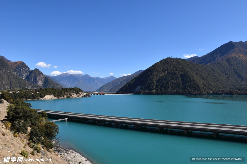河岸风光跨河大桥桥梁
