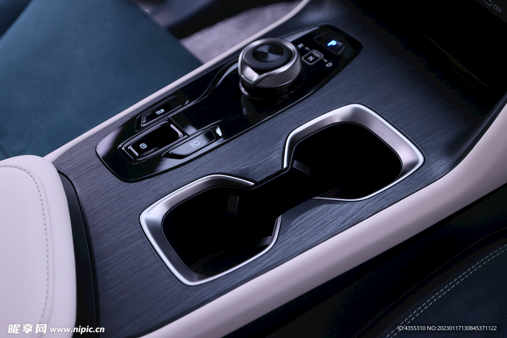 雷克萨斯全新RZ