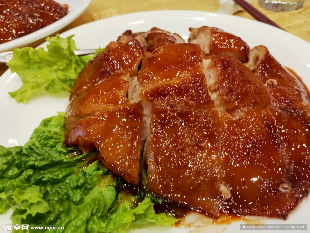 炖肘子-鸿雁老字号招牌菜