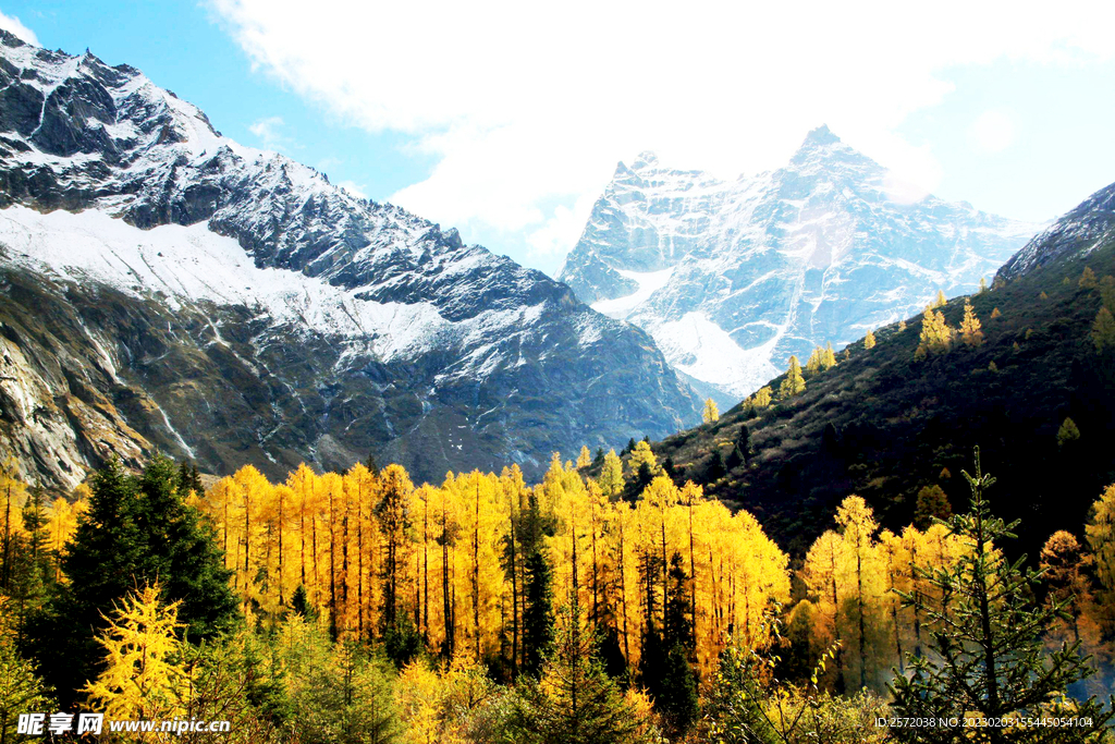 四川稻城亚丁风光