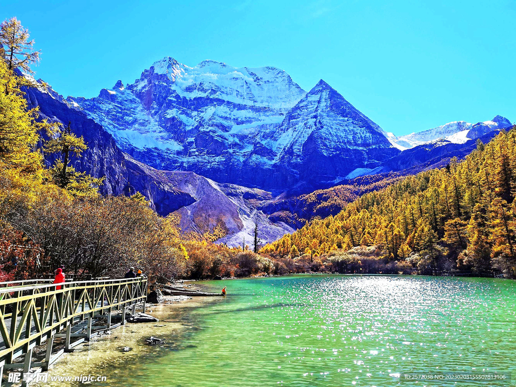 四川稻城亚丁风光