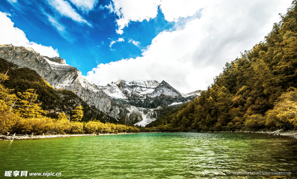 四川稻城亚丁风光