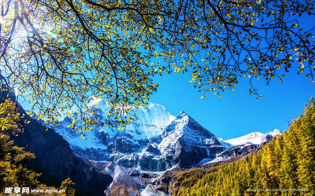 四川稻城亚丁风光