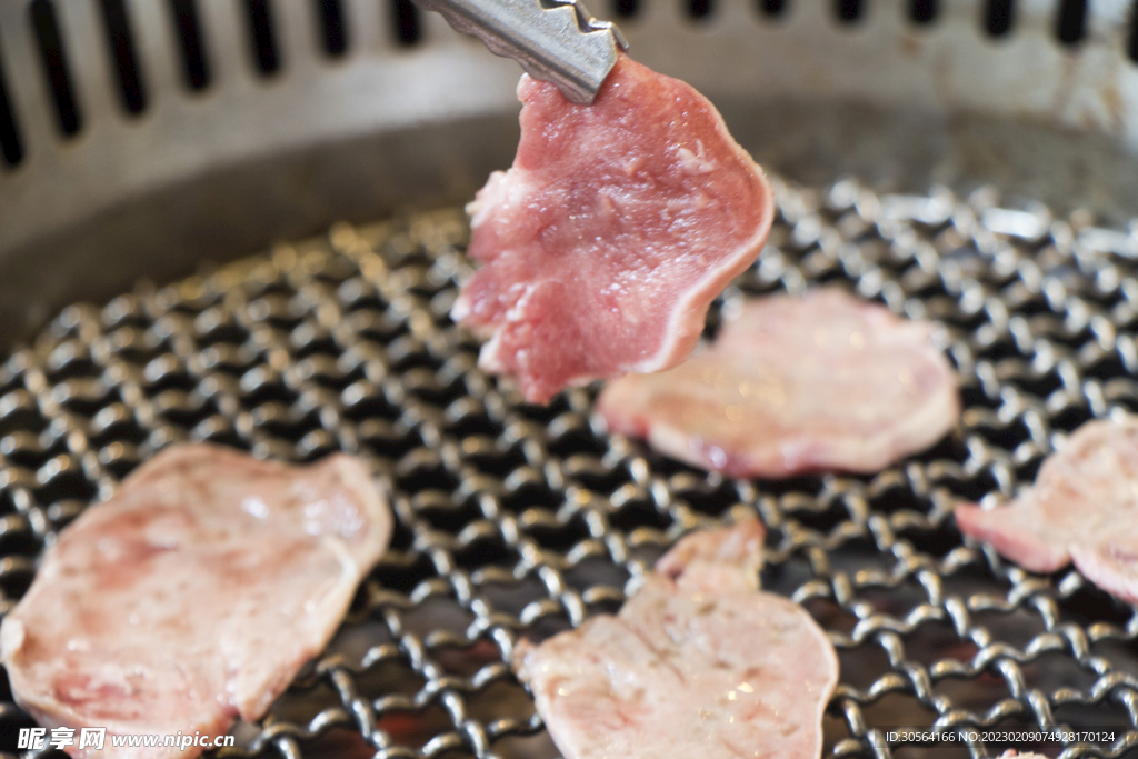 烤肉猪肉