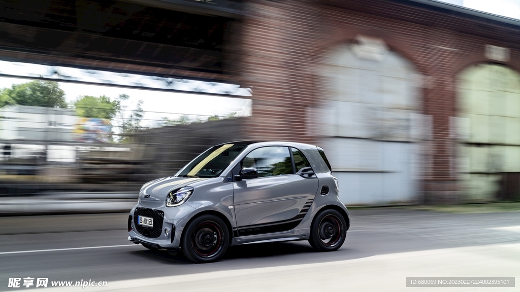 8K汽车高清壁纸