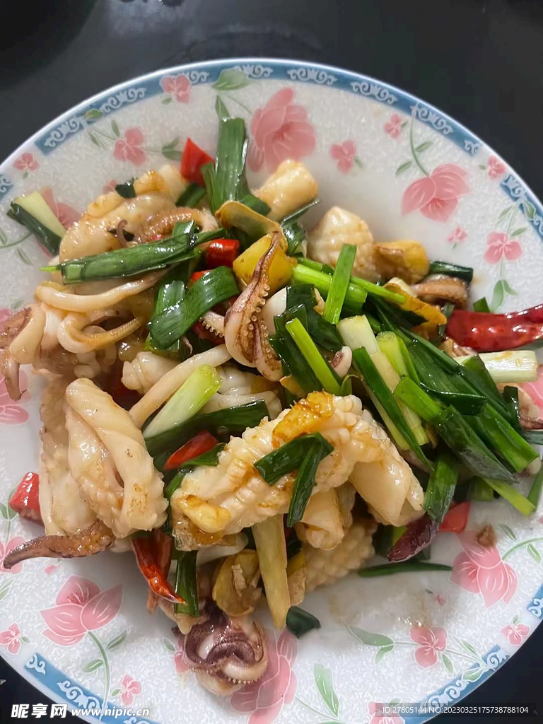  葱拌鱿鱼