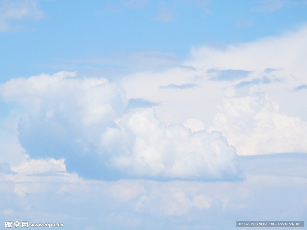 蓝天白云 